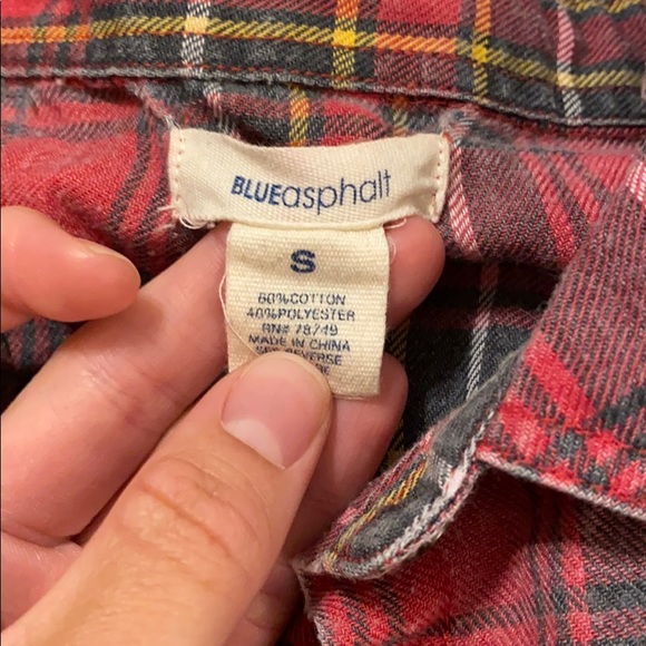 Flannel top - Picture 2 of 2